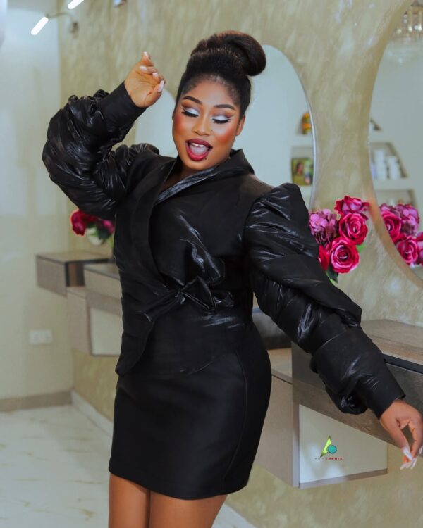 Nancy Blaq (Makeup Artist) - Image 27