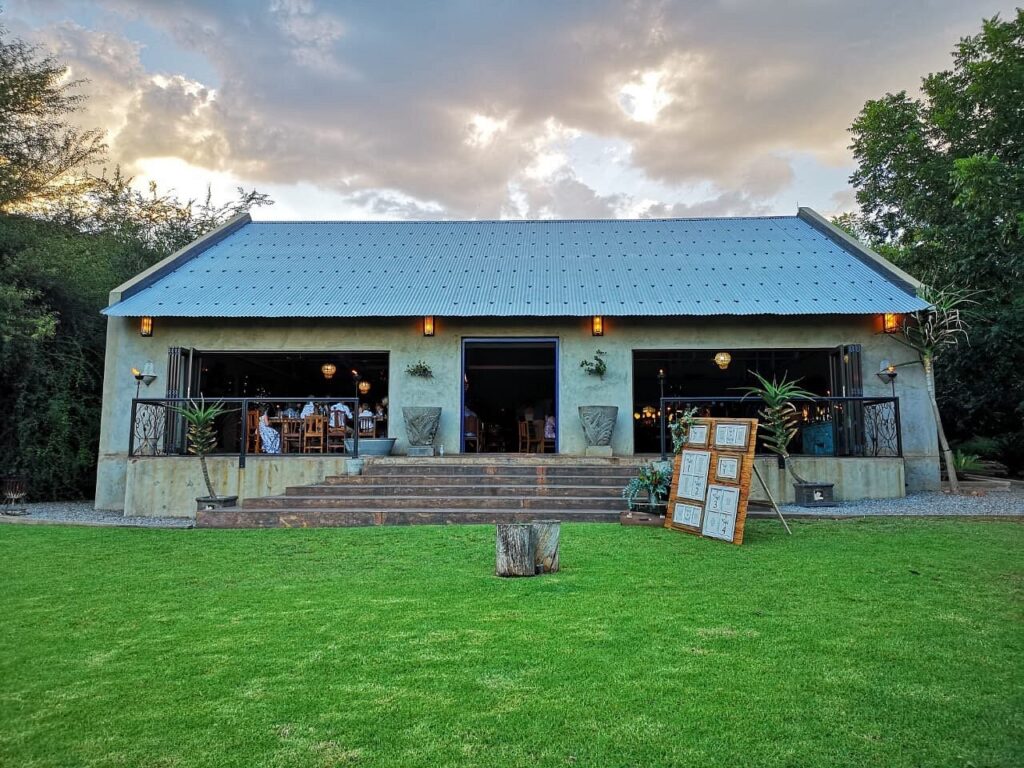 The weekend wedding escape that you have been looking for at the Nutcracker Country wedding venue. Image Source: TripAdvisor