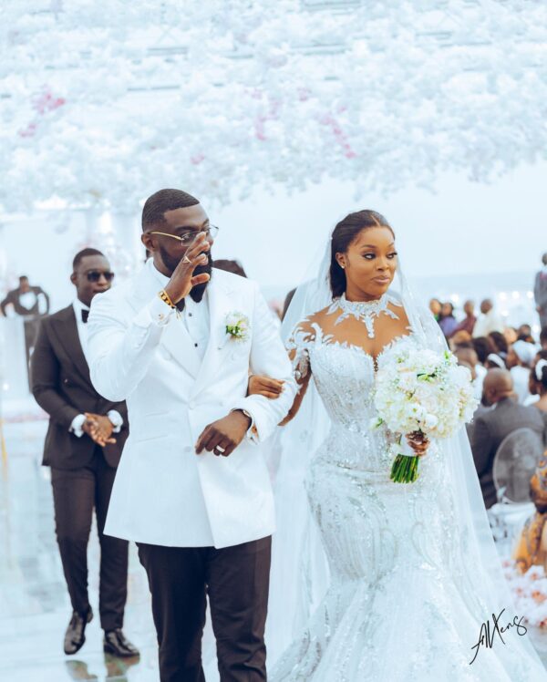 Businessman Kojo Jones Mensah and his wife, Rachel Osei, on their white wedding. Source: X/kojojonesmensah