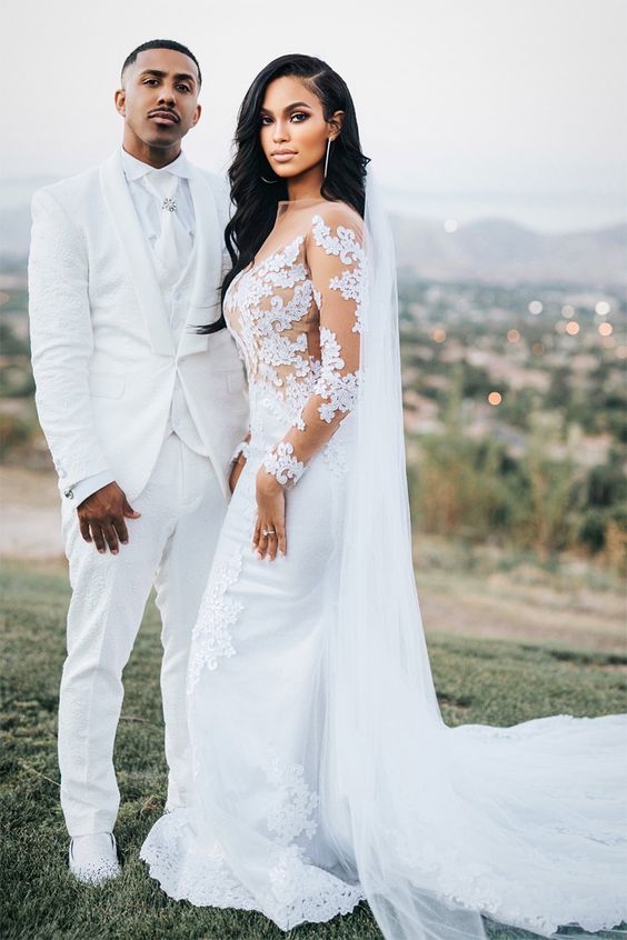 Sister, Sister star Marques Houston and Miya Dickey in their private wedding ceremony. Source: People