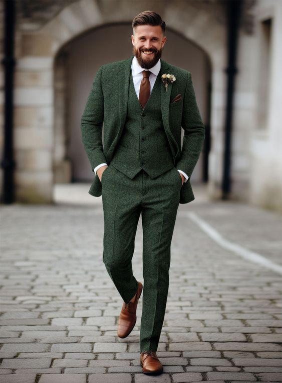 Bottle Green Herringbone Tweed Suit. Image: StudioSuits-