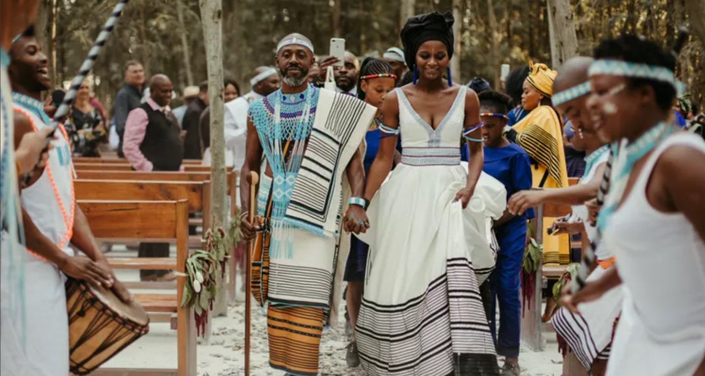 Xhosa tradition between Sandiswa Sotashe and Kwabena Shange. PHOTO BY THUNDER & LOVE