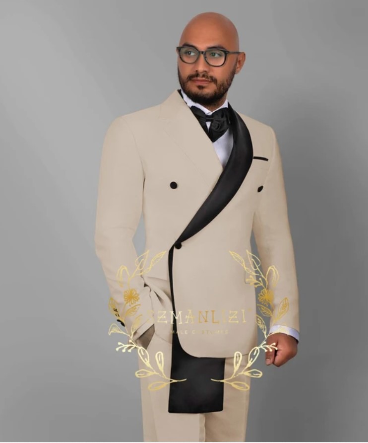 Fashion Business and Wedding Beige Suits For Men. Image: aliexpress.com