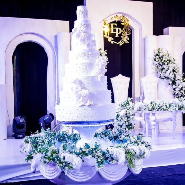 Butter Cream Queen Gh