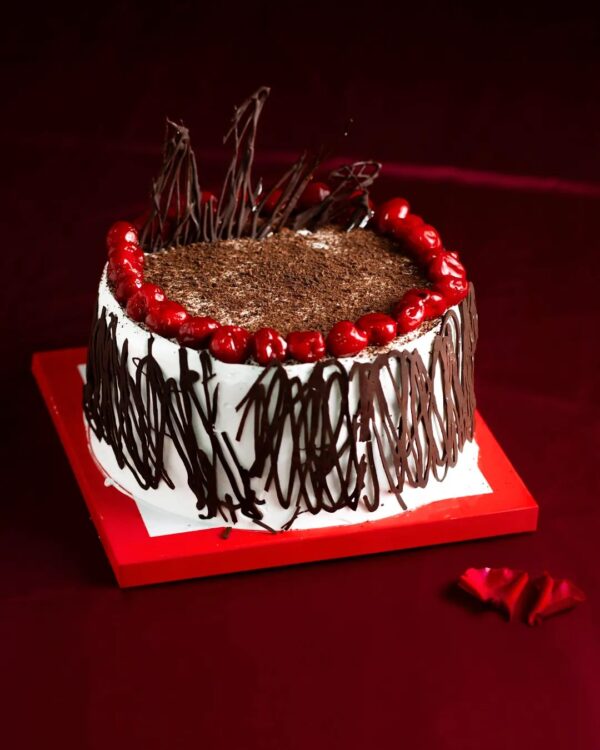 Kareena Cakes - Image 11