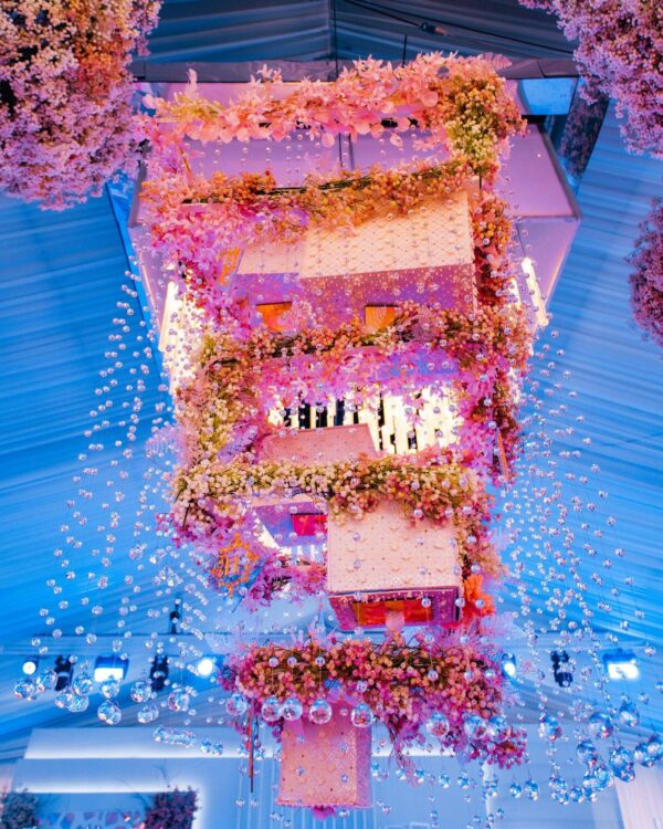 Sweetintins Couture Cakes