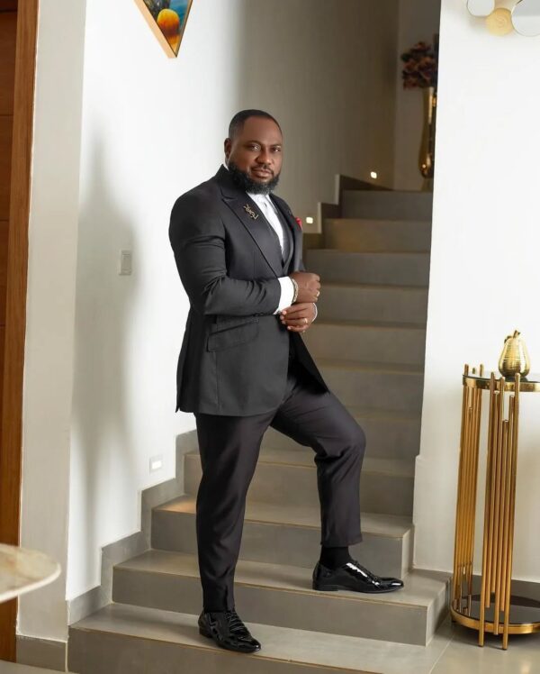 Royal Apparel (Royalty Groom) - Image 55