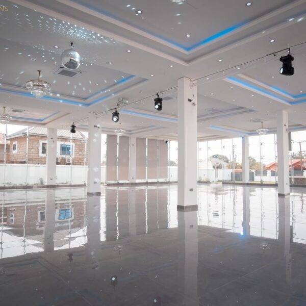 Glass Gardens - Image 8