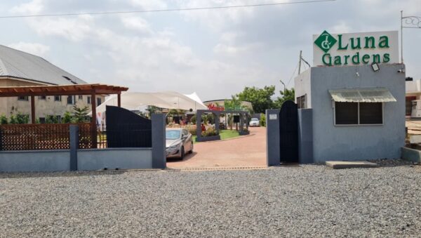 Luna Gardens GH - Image 8