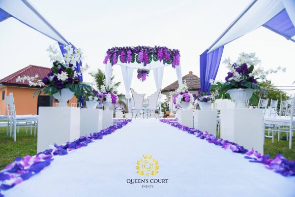 Queen's Court Event Centre - Image 18