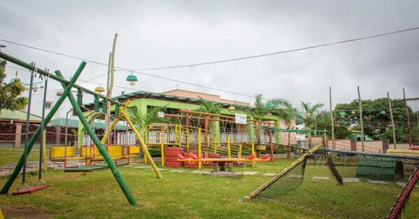 Triple Hill Hotel - Image 8