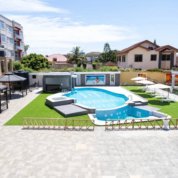 Adonai Hotel