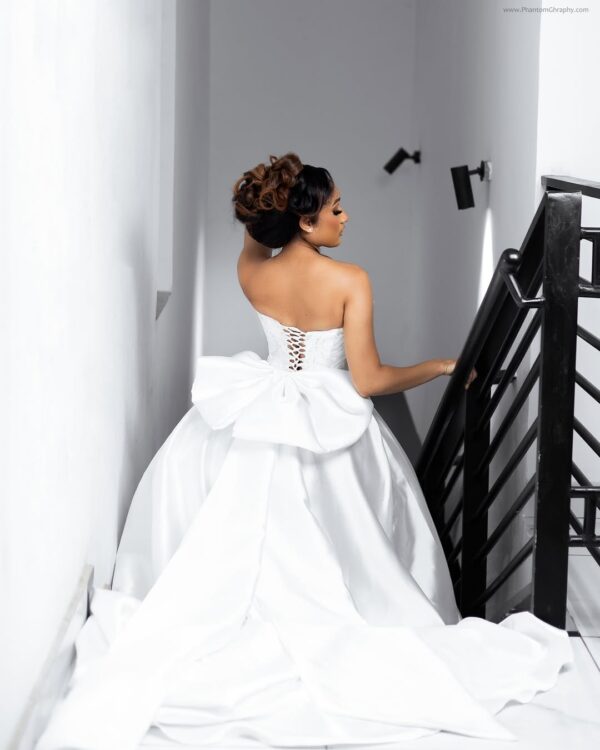 Angela Hayford - Image 4