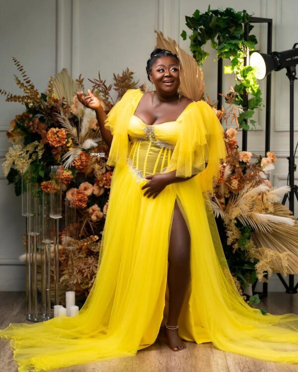Avant La Robe - Image 32