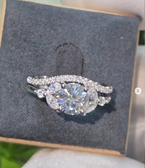 Beyond Diamonds - Image 7