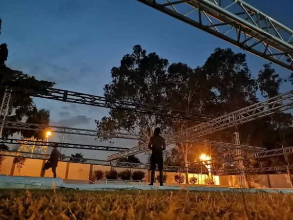 EA Praise Stage Effect - Image 8