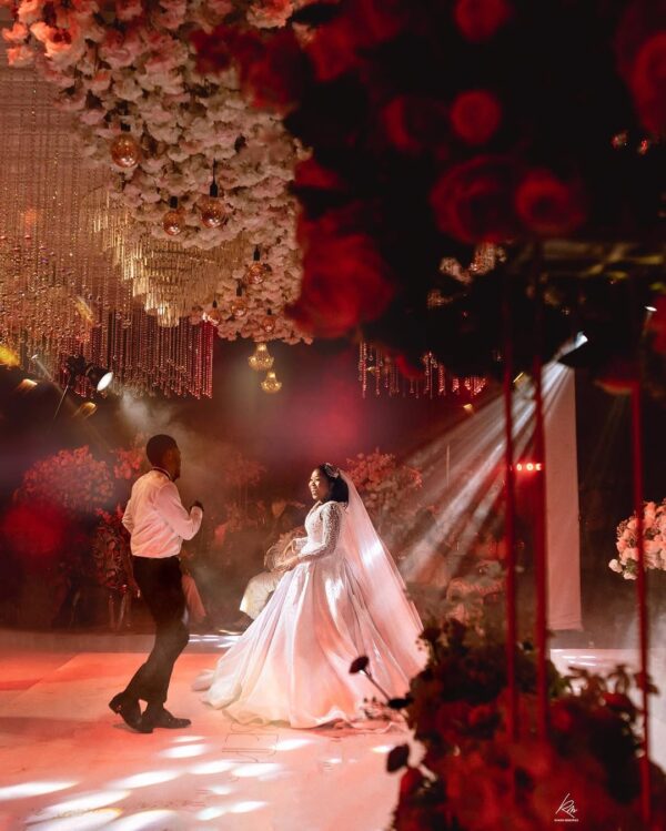 EA Praise Stage Effect - Image 12