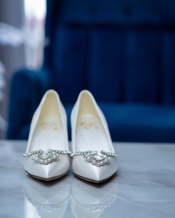 Licent Bridals - Image 41