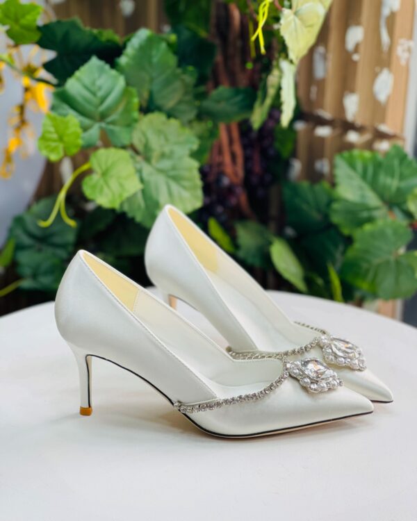Licent Bridals - Image 43