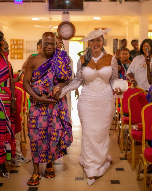 Licent Bridals - Image 7