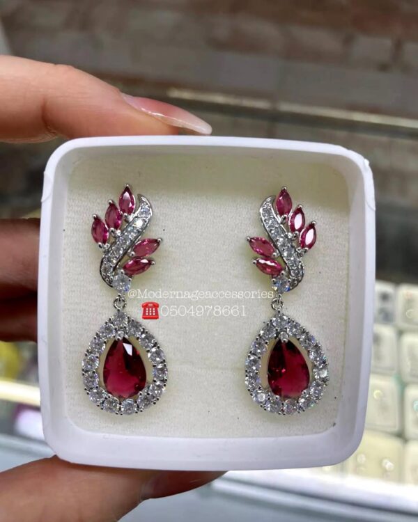 Modern AGE Jewelry and Bridal Accessories - Image 30
