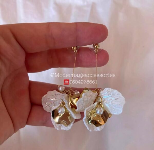 Modern AGE Jewelry and Bridal Accessories - Image 35