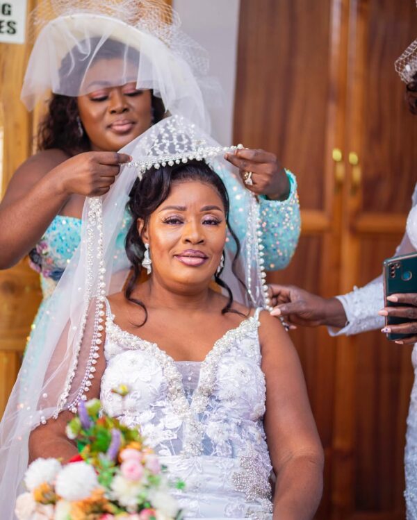 Modern Age Bridals - Image 17