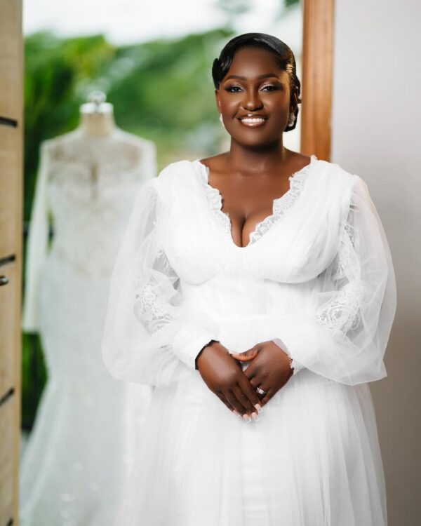 Motion and Stills (Moments on the Aisle) - Image 2