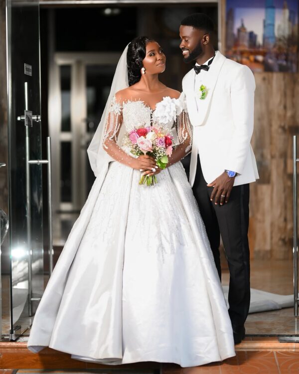 Motion and Stills (Moments on the Aisle) - Image 98