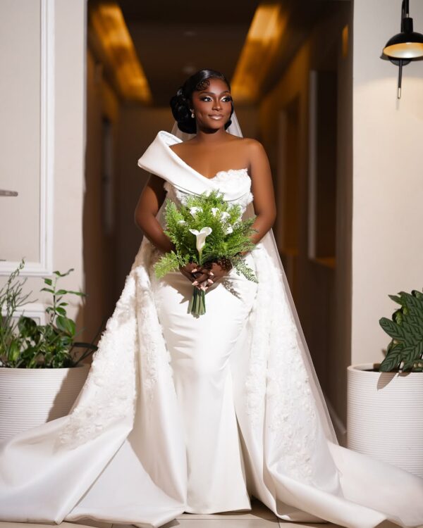 Motion and Stills (Moments on the Aisle) - Image 38