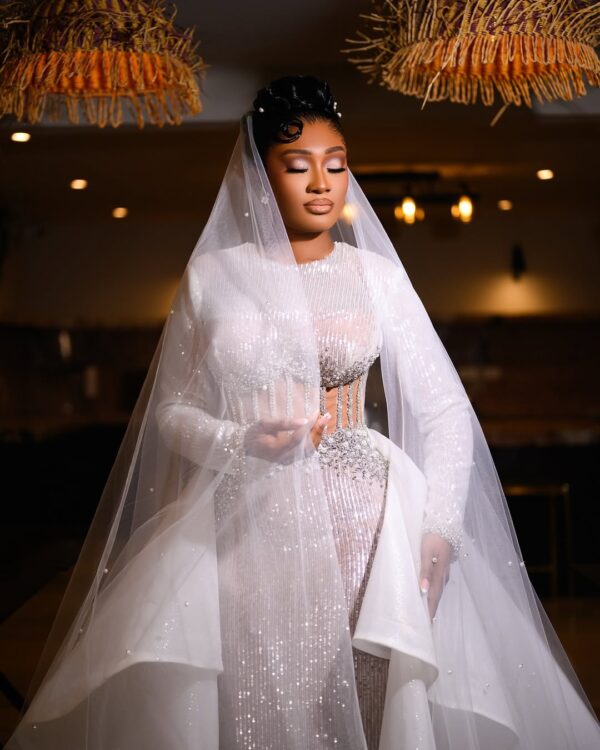 Motion and Stills (Moments on the Aisle) - Image 51