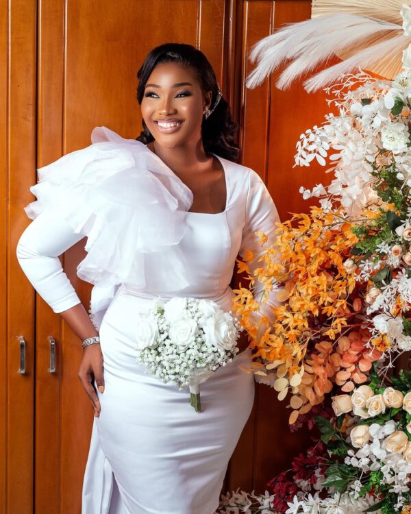 Sheibridal (Makeup, Hair, Nails) - Image 31