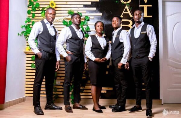 Unique Waiter Agency - Image 3