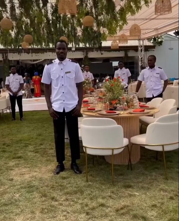 Unique Waiter Agency - Image 9