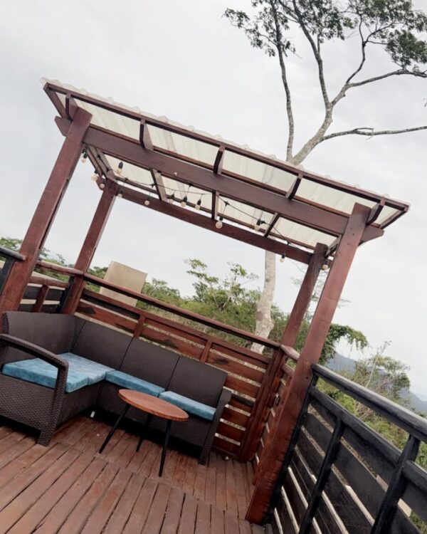 Volta Peak Cabins - Image 11