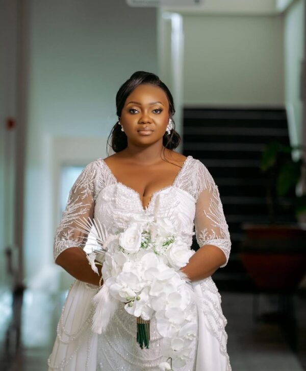 Bloom by Edzi (Edzi Woman) - Image 26