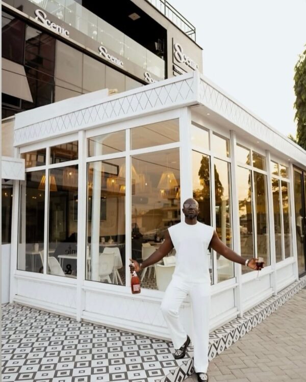 Scenic Restaurant, Bar & Cafe - Image 5