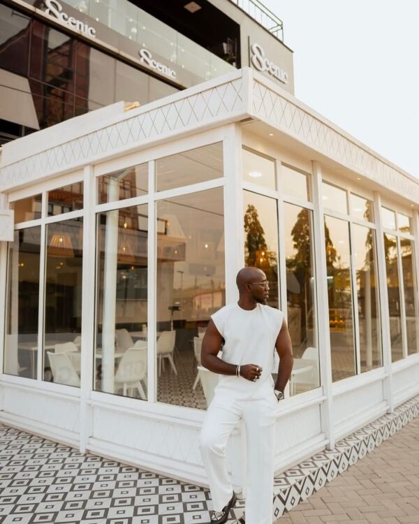 Scenic Restaurant, Bar & Cafe - Image 9