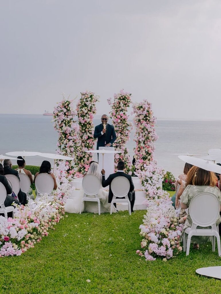 An ongoing wedding at the Sea Cliff Zanzibar. Image Source: Instagram/@theplannerstz