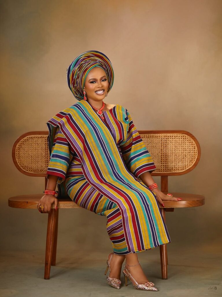 Alága Royale, real name May Adeyemi, is one of the top-rated traditional wedding MCs who specializes in alaga roles at Yoruba weddings. Image Source: Instagram/@alaga_royale