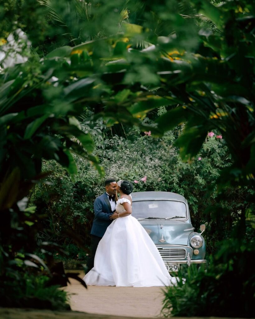 A beautiful Kenyan couple on their wedding day at the Zereniti House, a Limuru event venue. Image Source: Instagram/@nairobiweddingphotographer