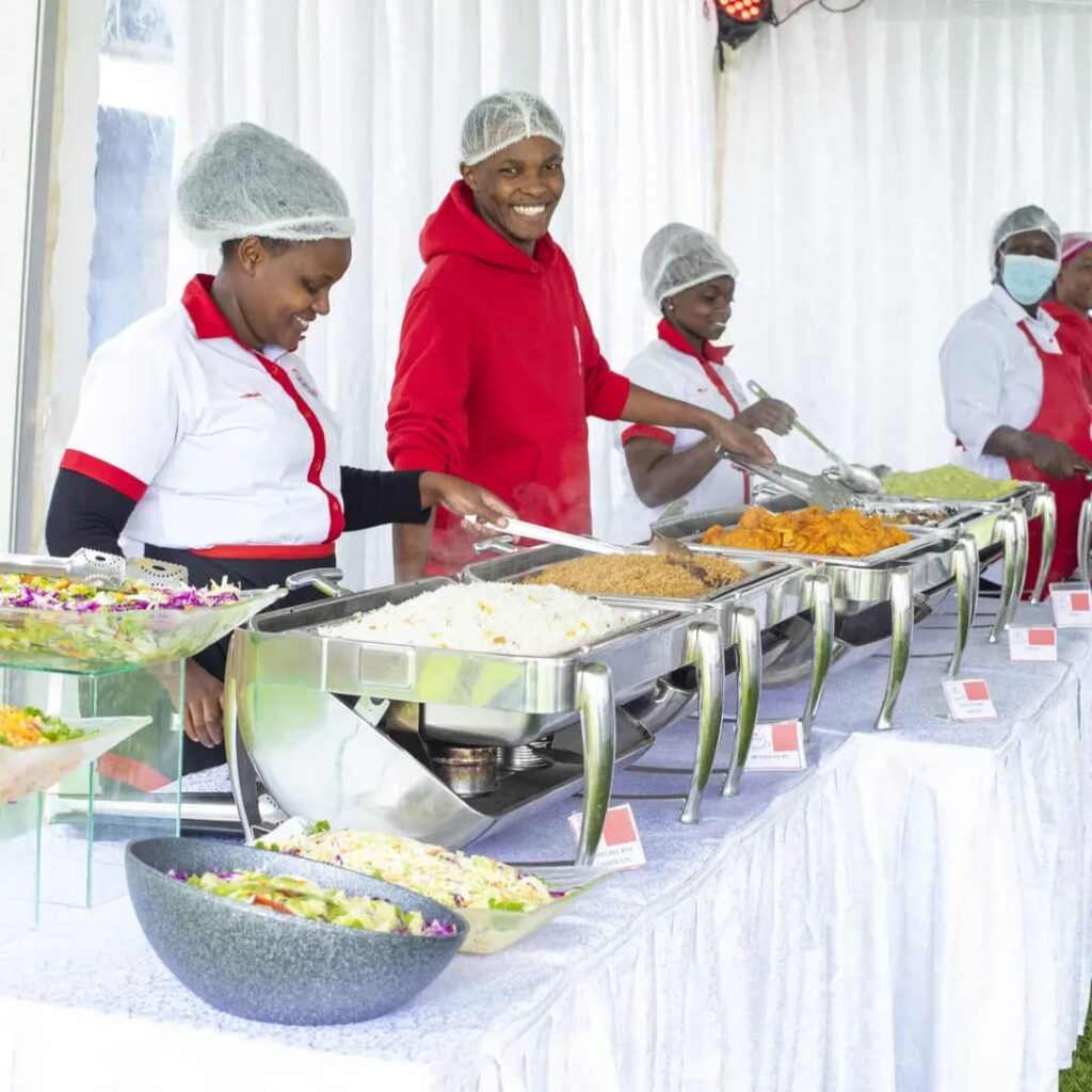 A Kenyan special wedding delicacy is being served at a wedding. Image Source: Instagram/@divinecaterers
