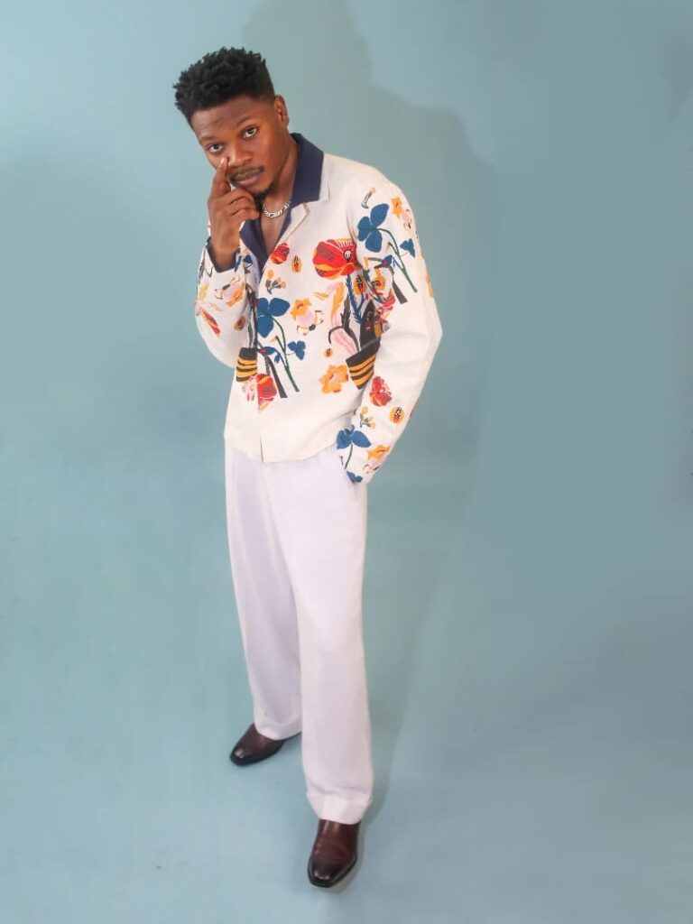 Patrick Omale, the founder and creative director of Patrick's Beauty Zone, is a male bridal hairstylist in Nigeria trusted by couples. Image Source: Instagram/@thatidomaboy78