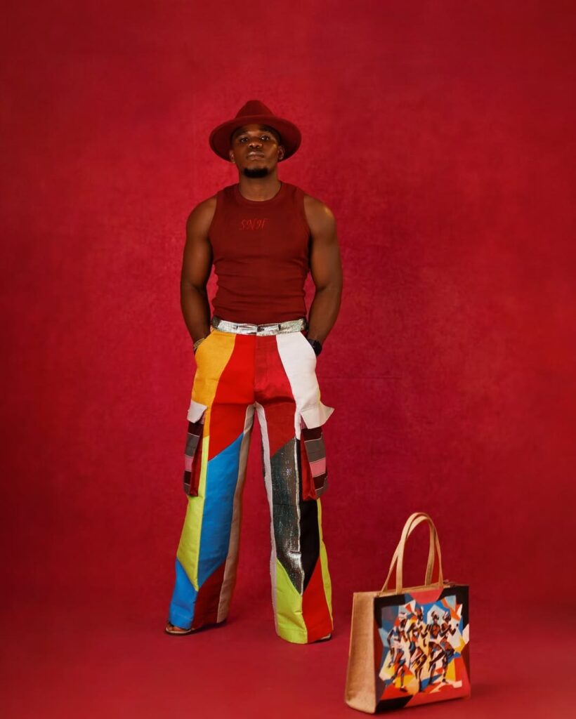 Samuel Akinola is the visionary artist behind Sammy Inventions, a name synonymous with Gele styling excellence. He is one of the male gele stylists that has enhanced the beauty of brides for their traditional weddings. Image Source: Instagram/@sammywell_mayowa25