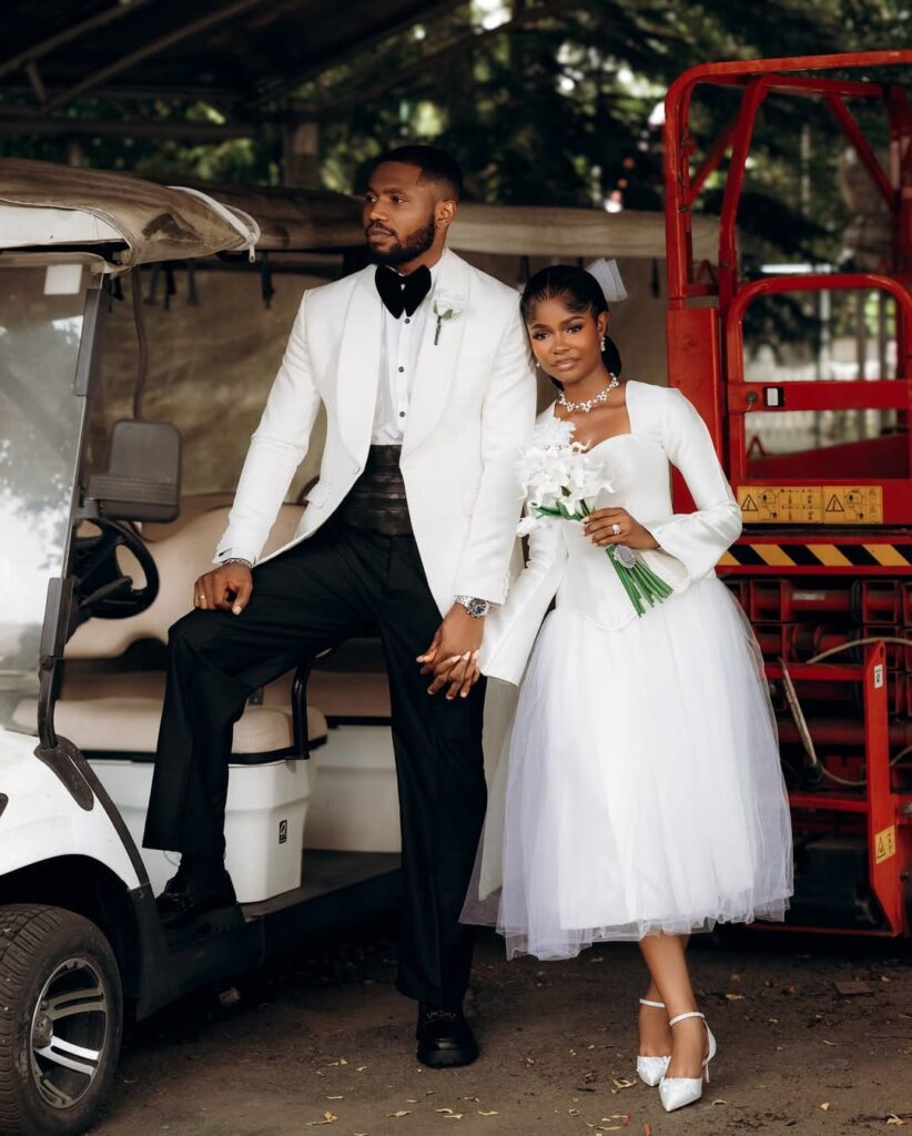 The marriage between photographer Jedoshotit (real name Engr Johnson C Ugo) and makeup artist Credo Johnson of She Slays Beauty. Image Source: Instagram/@jedoshotit